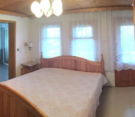 Guest house Sekvoia 2*